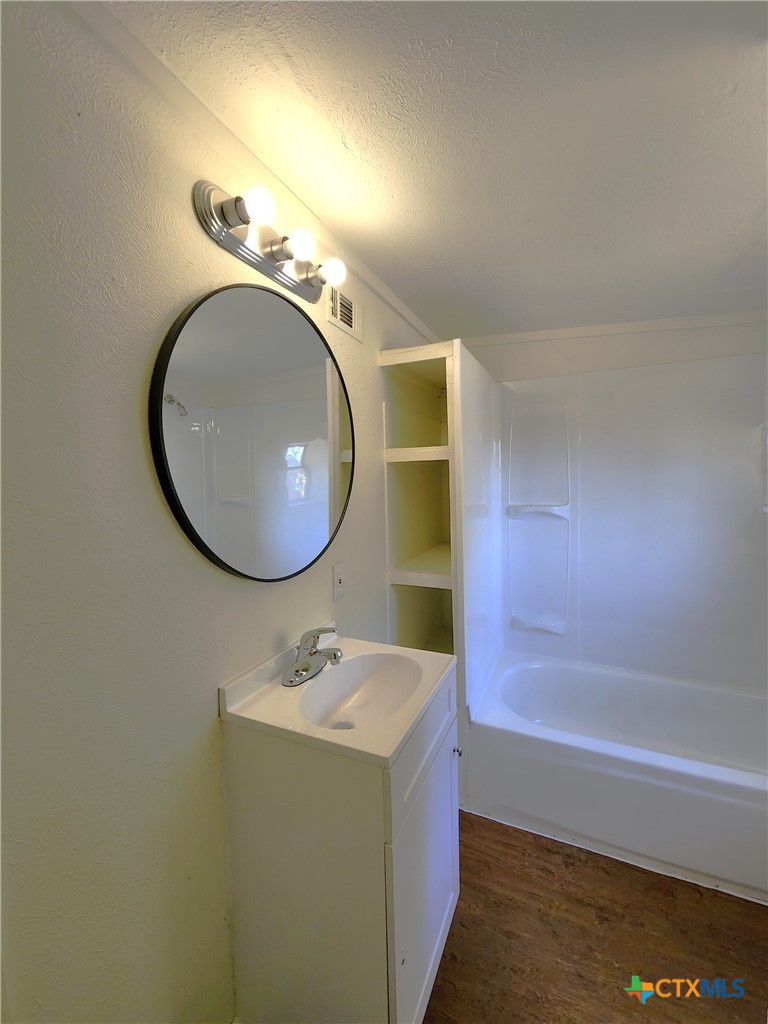 209 S 27th Street Property Photo 17