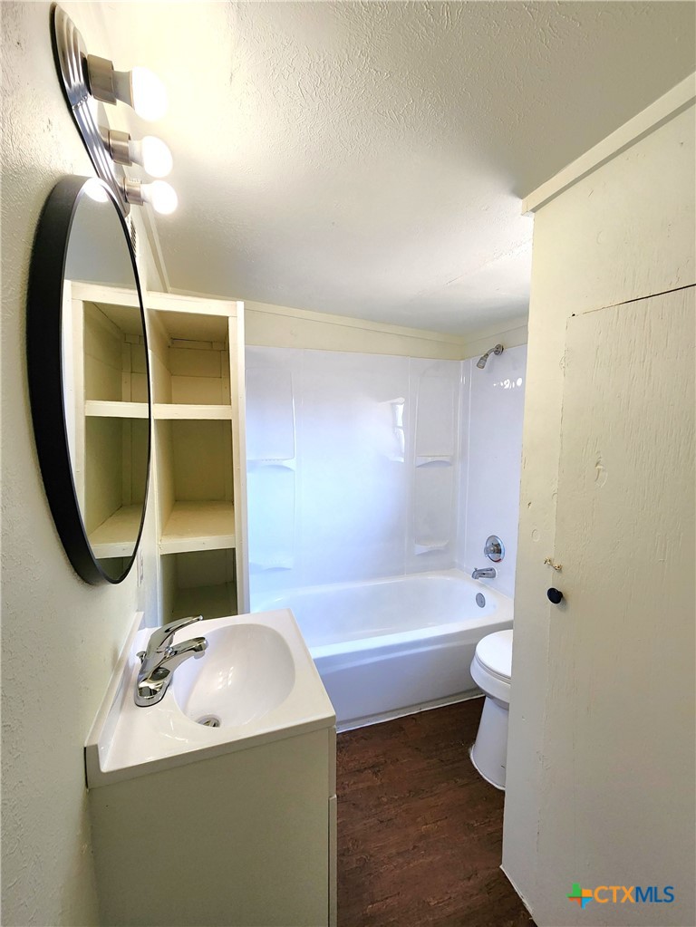 209 S 27th Street Property Photo 18