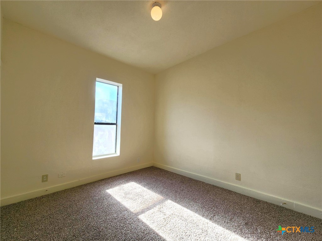 209 S 27th Street Property Photo 20