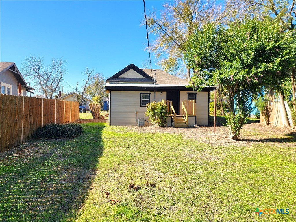 209 S 27th Street Property Photo 25