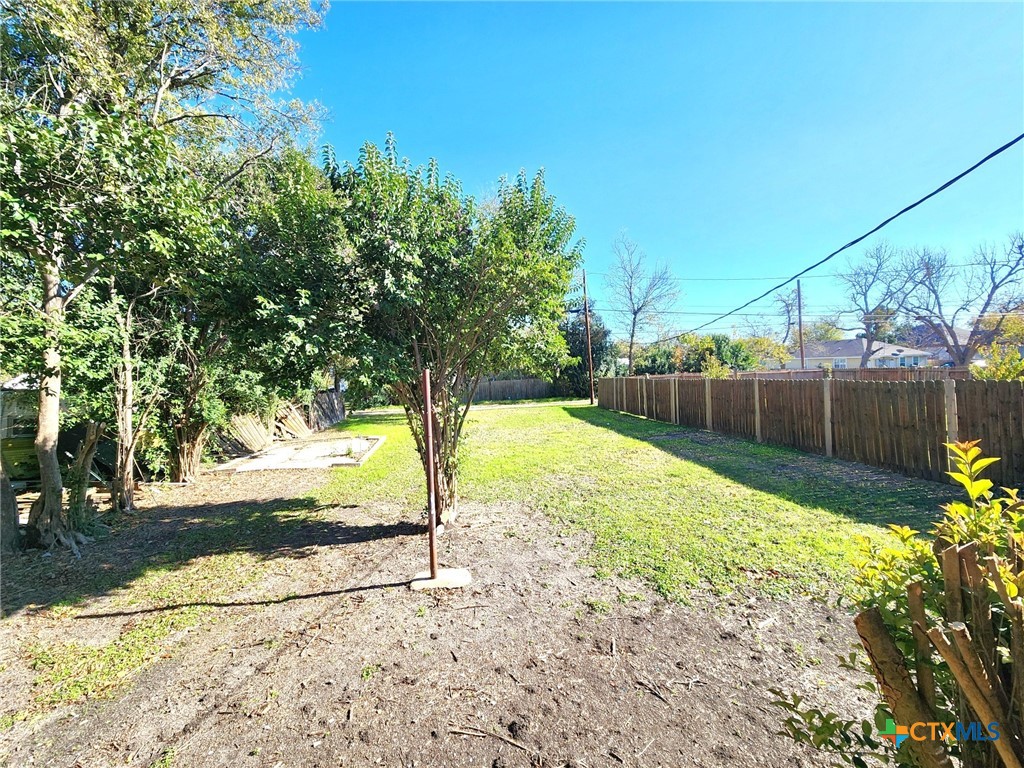 209 S 27th Street Property Photo 26