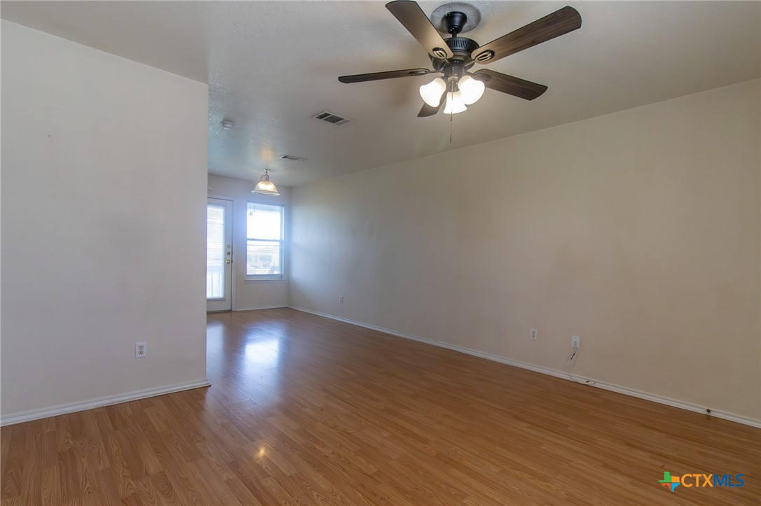 5710 Greengate Drive C Property Photo 5