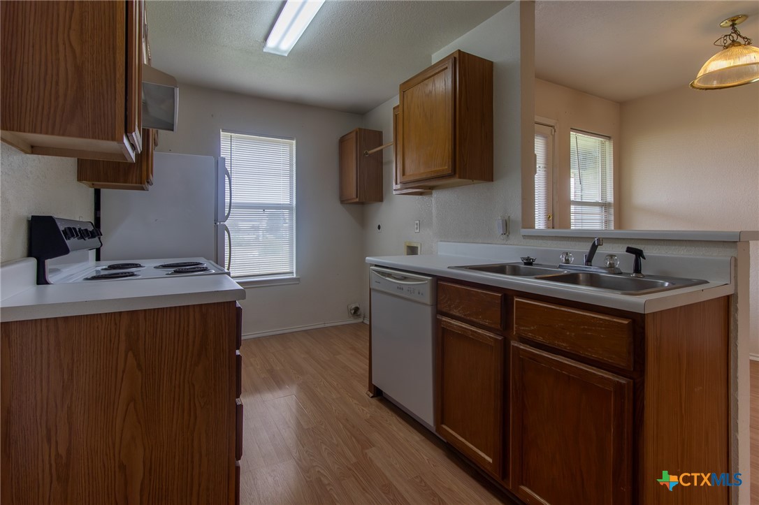 5710 Greengate Drive C Property Photo 13