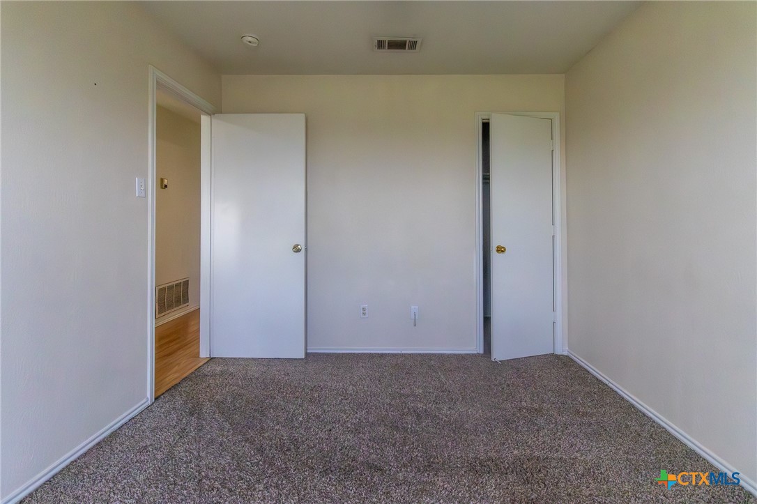 5710 Greengate Drive C Property Photo 17