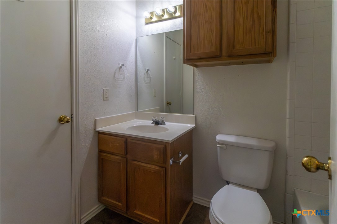 5710 Greengate Drive C Property Photo 19