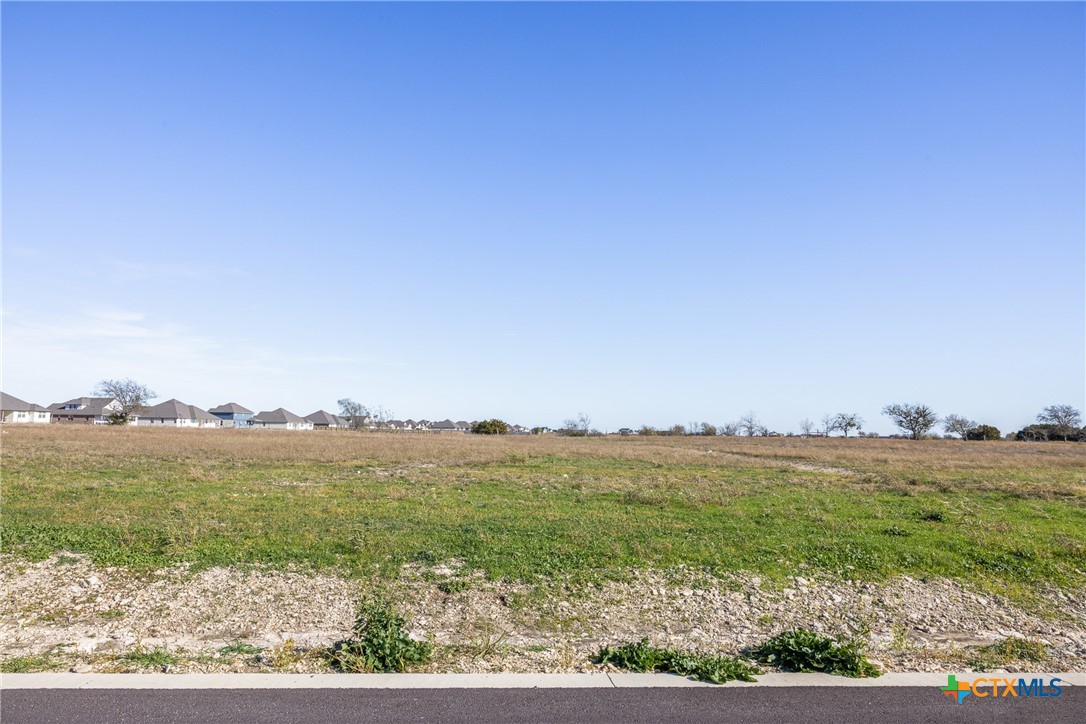 15175 Planeview Drive Property Photo 7