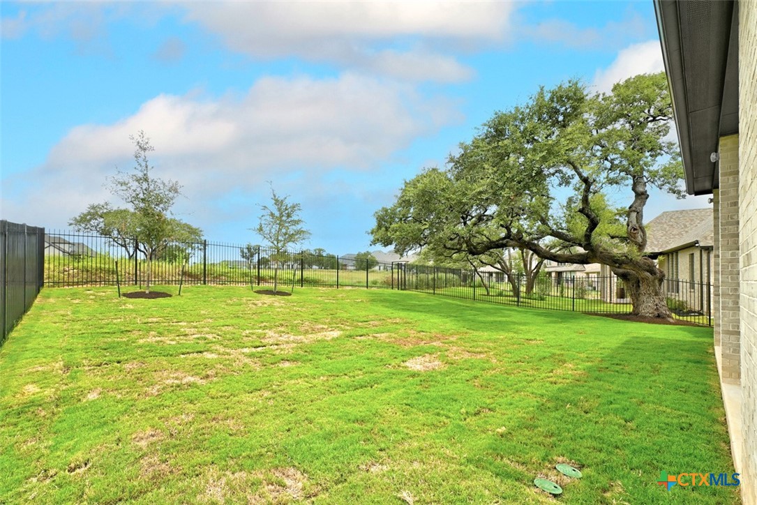 315 Leaning Rock Ridge Property Photo 11