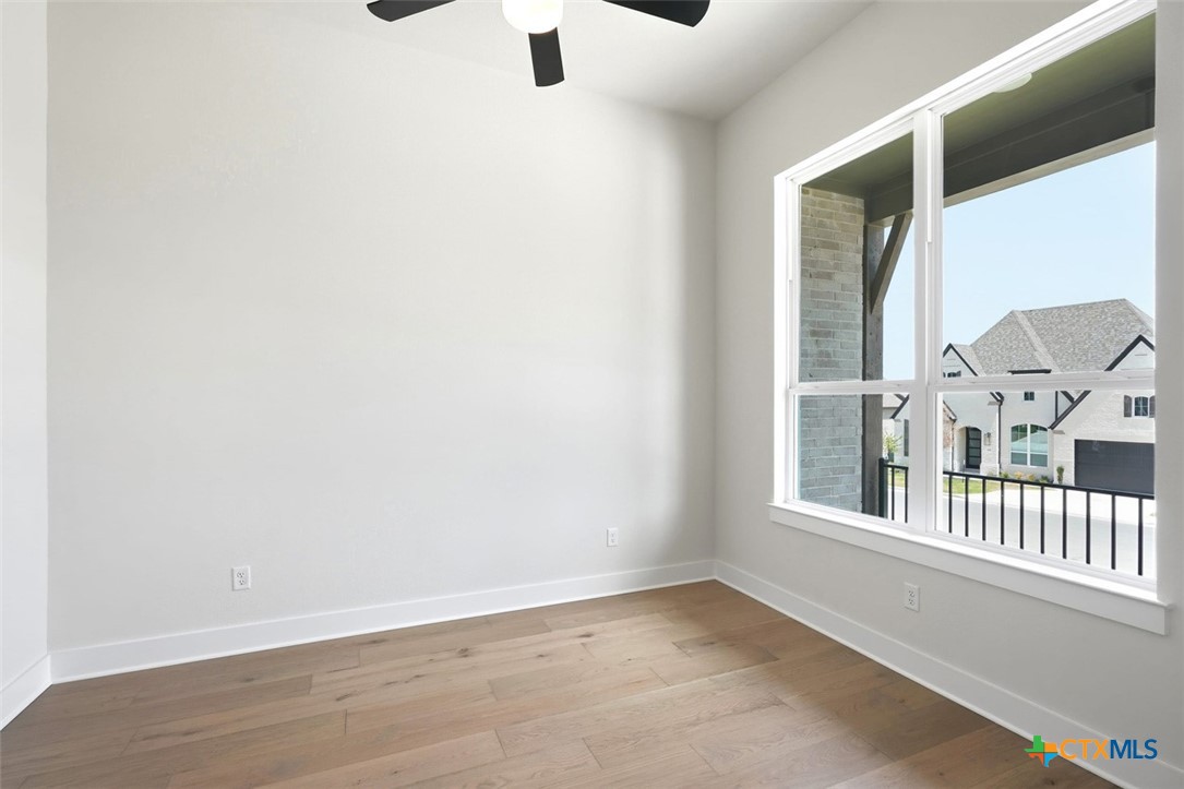 315 Leaning Rock Ridge Property Photo 12