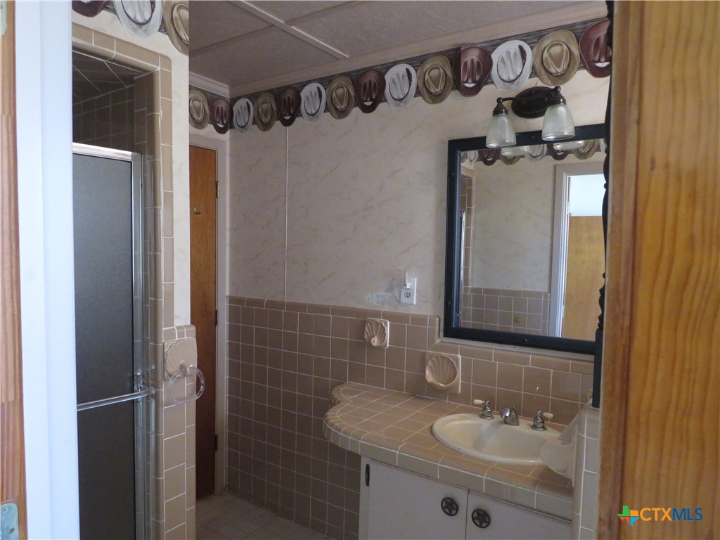 342 W Oak Street Property Photo 14