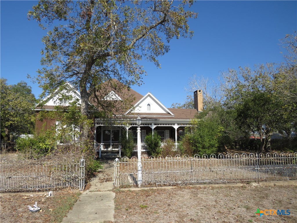 342 W Oak Street Property Photo 32