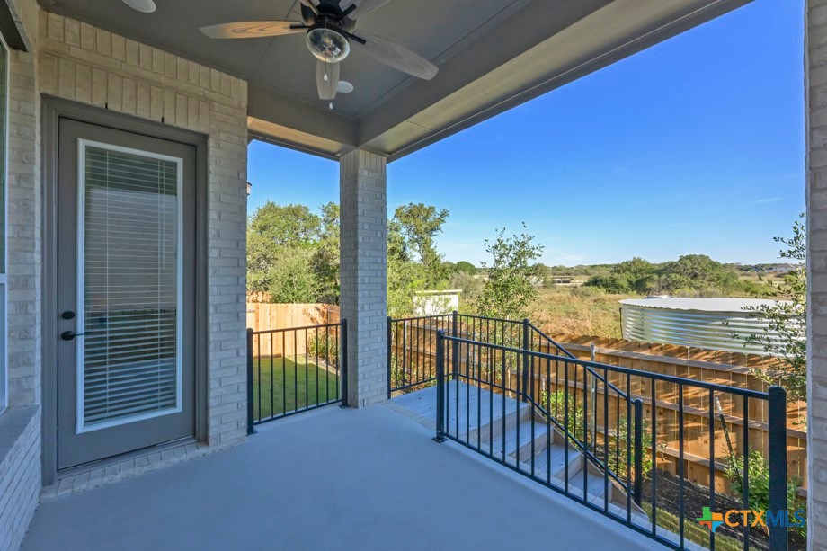 244 Basket Flower Loop Property Photo 18