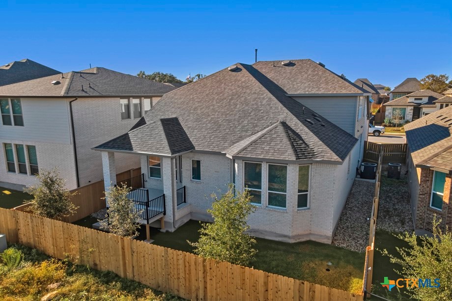 244 Basket Flower Loop Property Photo 24