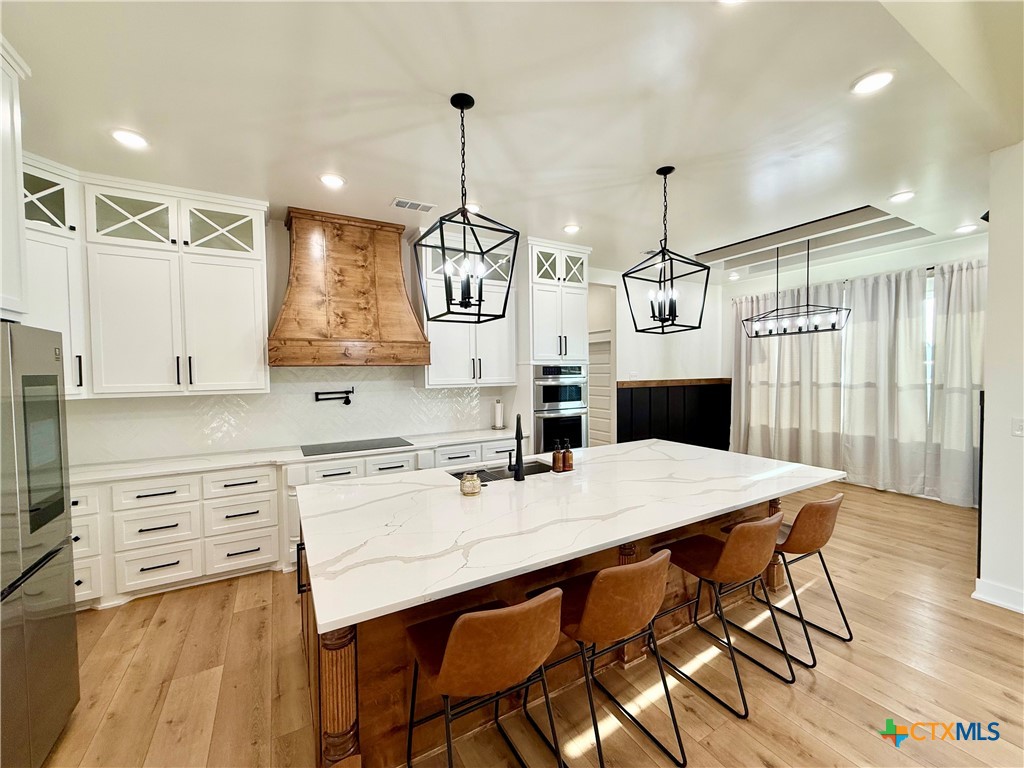 209 Comanche Drive Property Photo 4