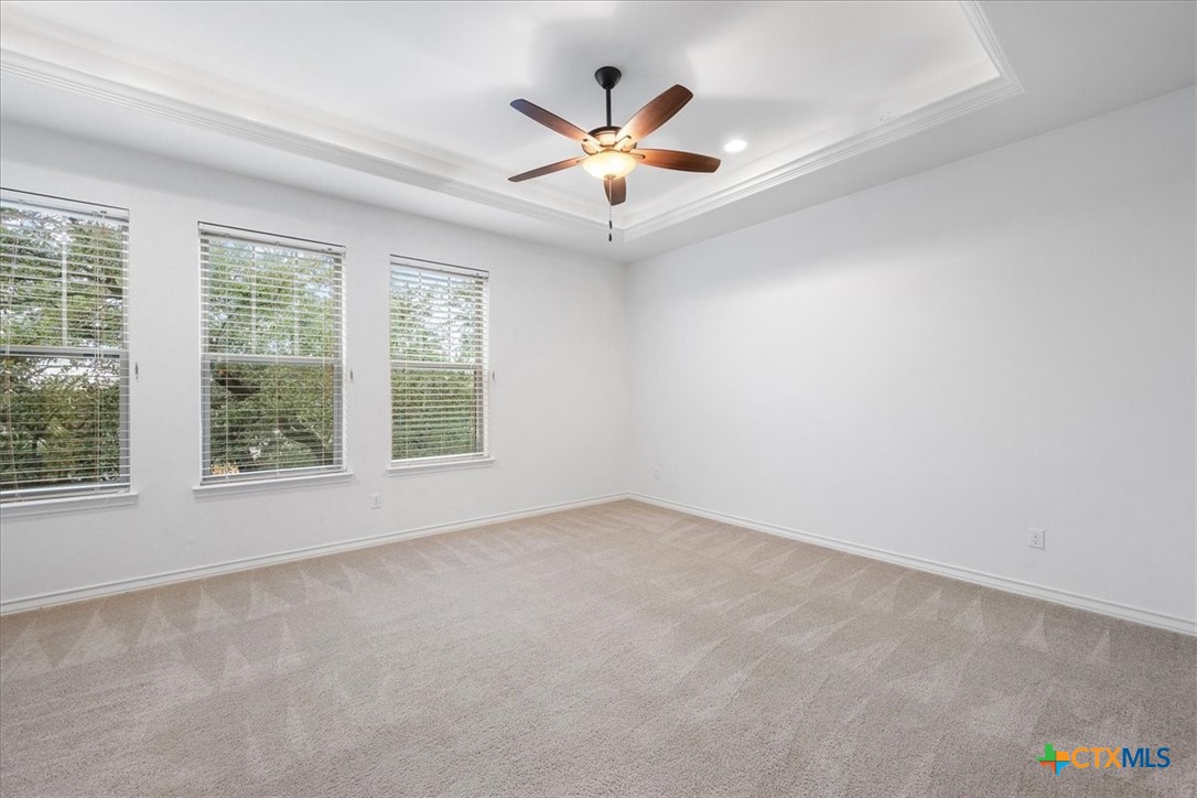 1009 Highknoll Lane Property Photo 17