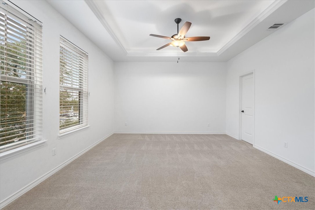 1009 Highknoll Lane Property Photo 18