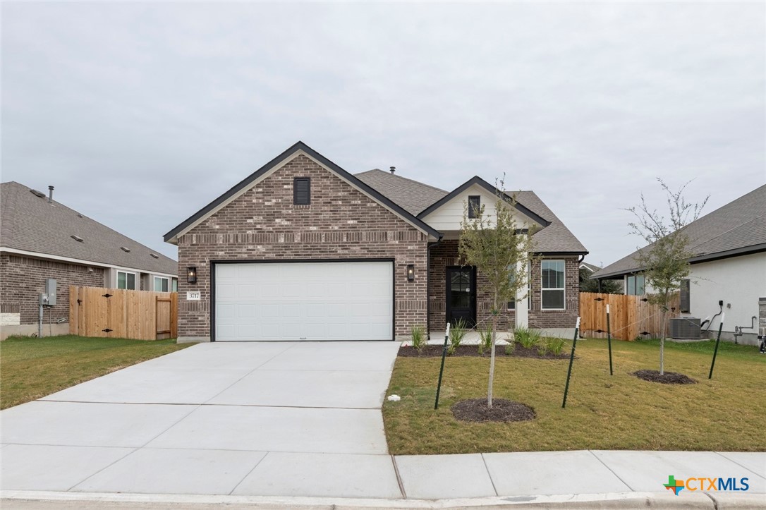 3717 Pin Oak Hills Property Photo 1