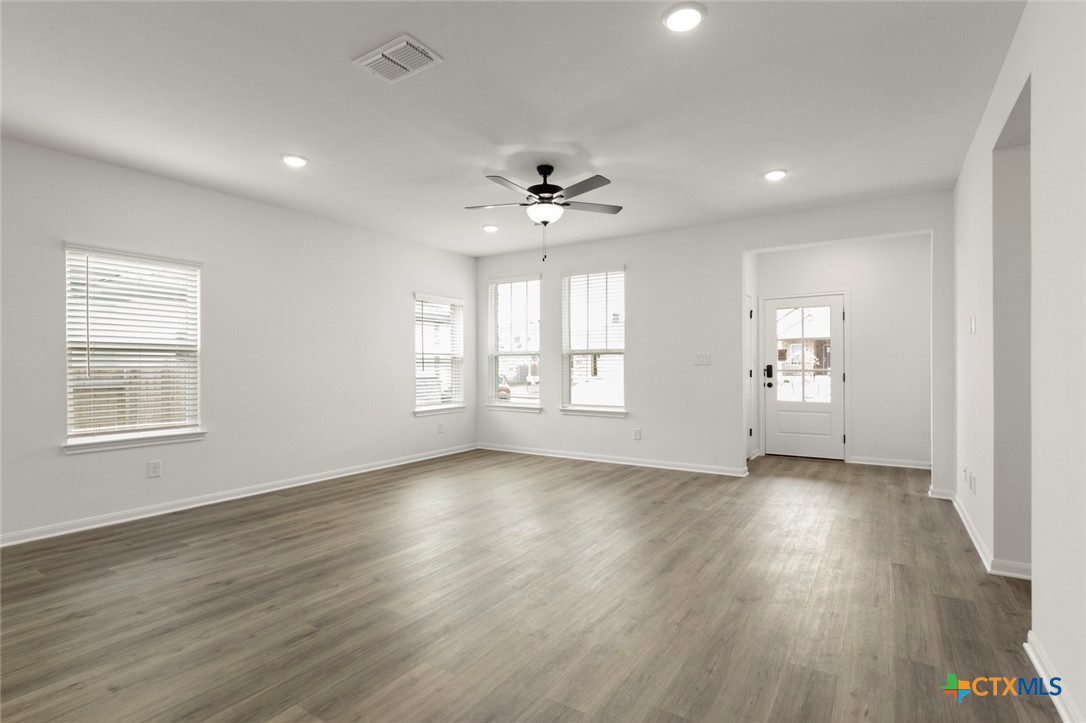 3717 Pin Oak Hills Property Photo 4