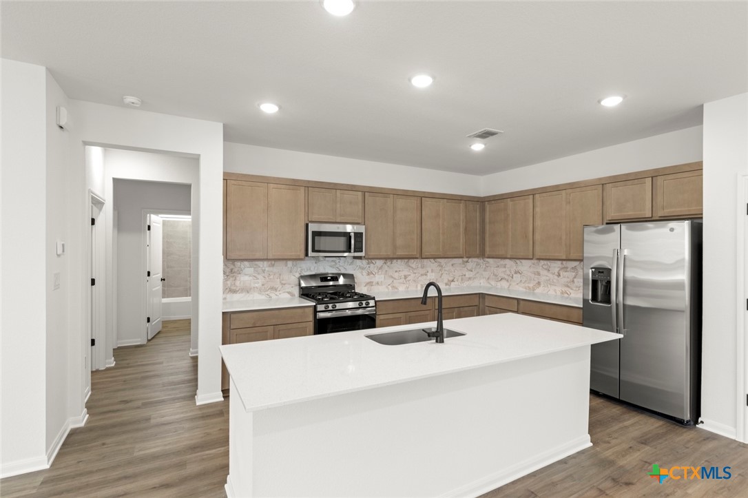 3717 Pin Oak Hills Property Photo 11