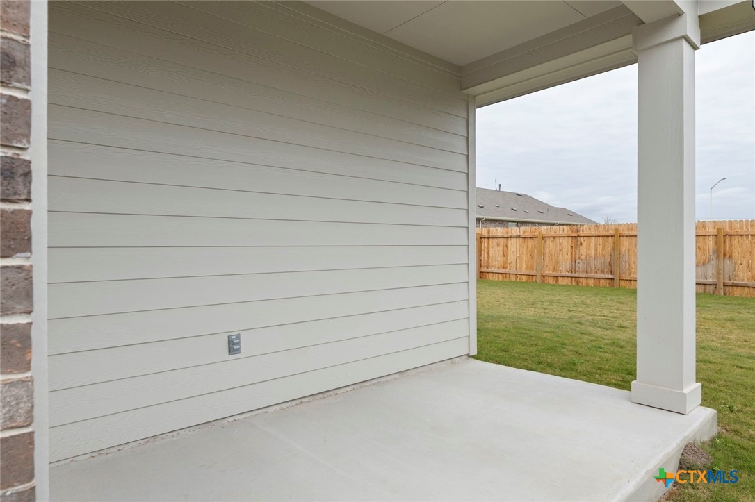 3717 Pin Oak Hills Property Photo 21