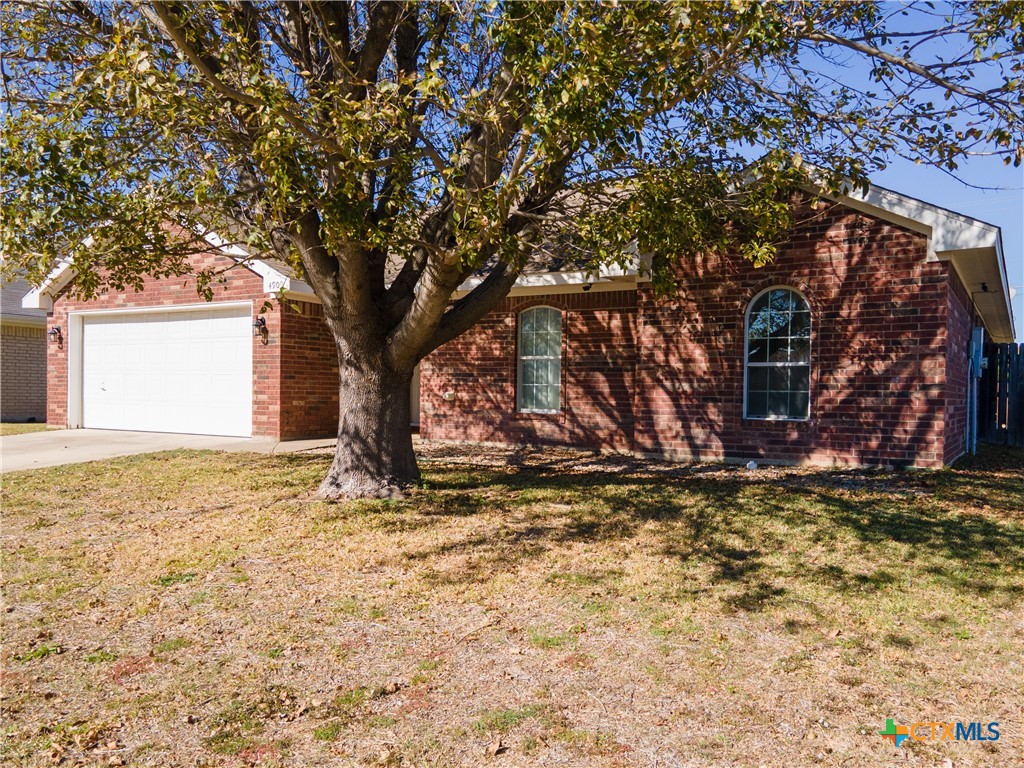 4909 Fawn Drive Property Photo 2