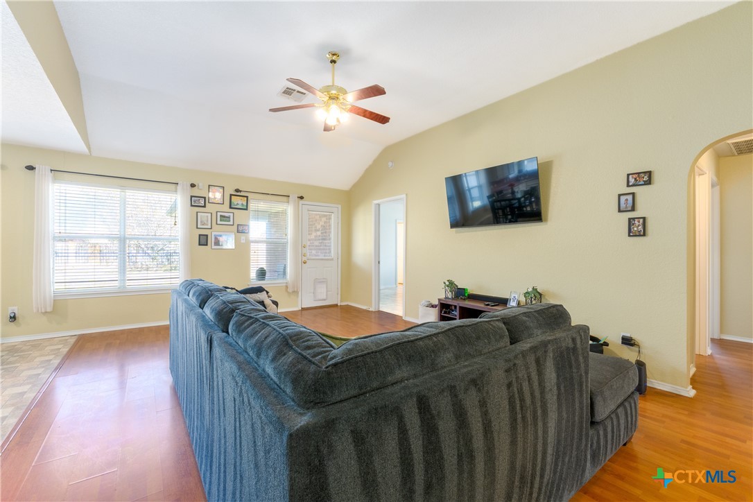 4909 Fawn Drive Property Photo 4