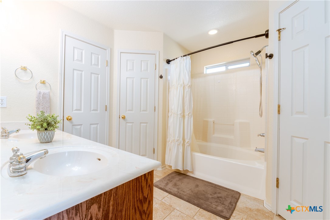 4909 Fawn Drive Property Photo 14