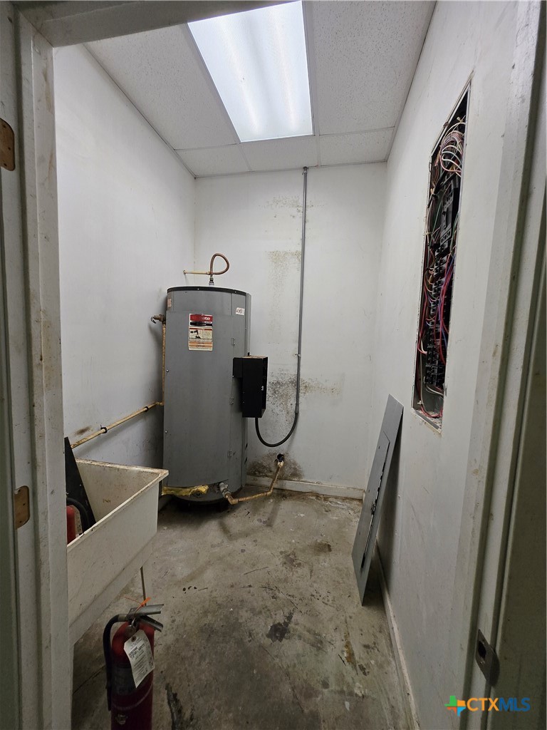 1616 Avenue F Property Photo 25