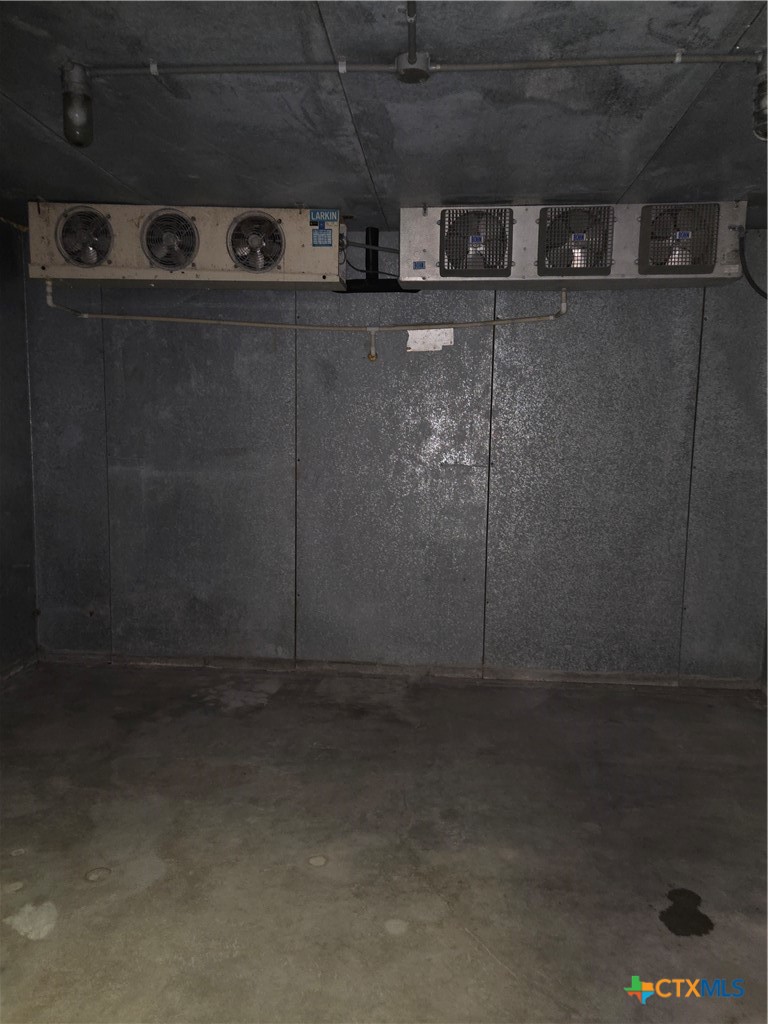 1616 Avenue F Property Photo 28