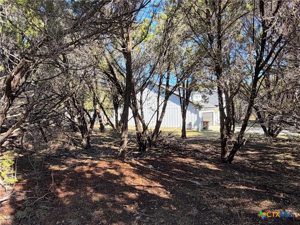 545-561 Lake Park Loop Property Photo 10