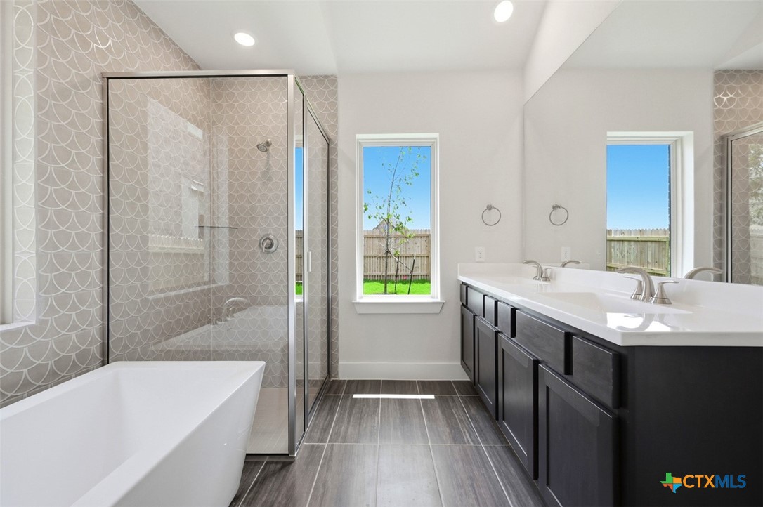 2215 Altiplano Property Photo 15