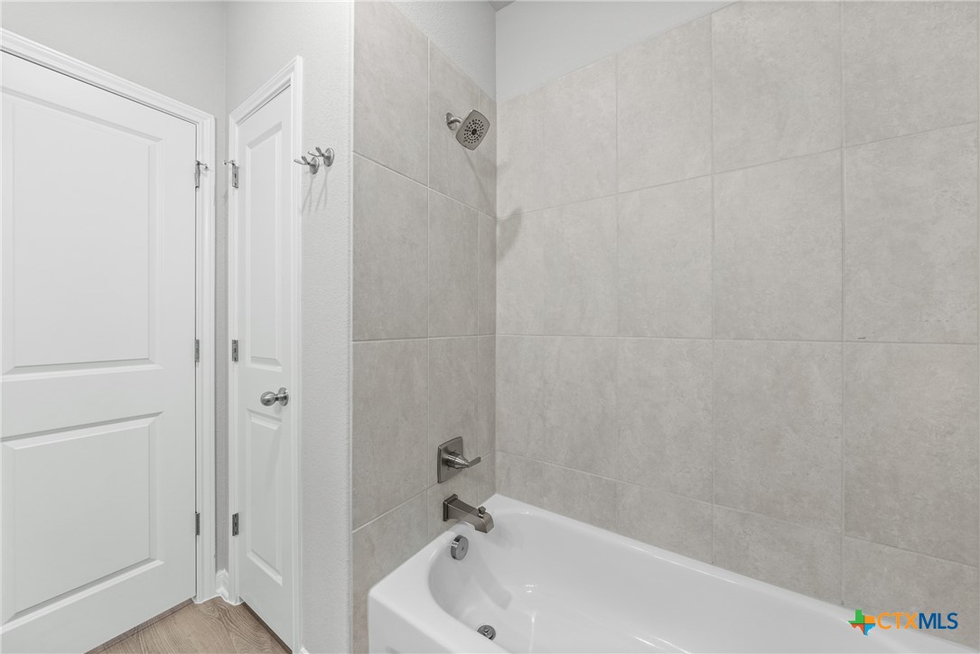 622 Seven Springs Drive Property Photo 37