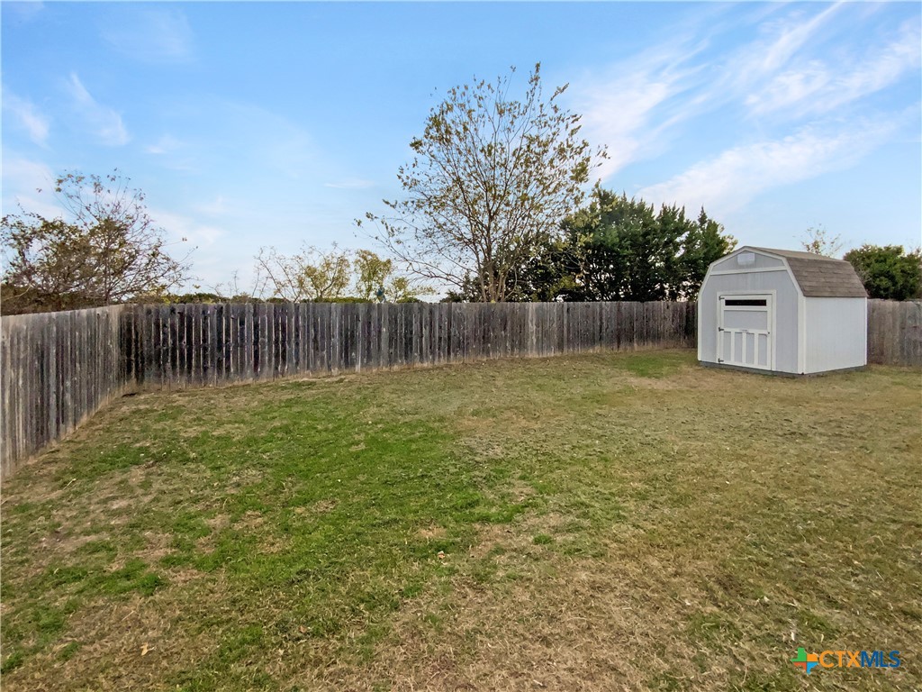 5202 Oster Drive Property Photo 15