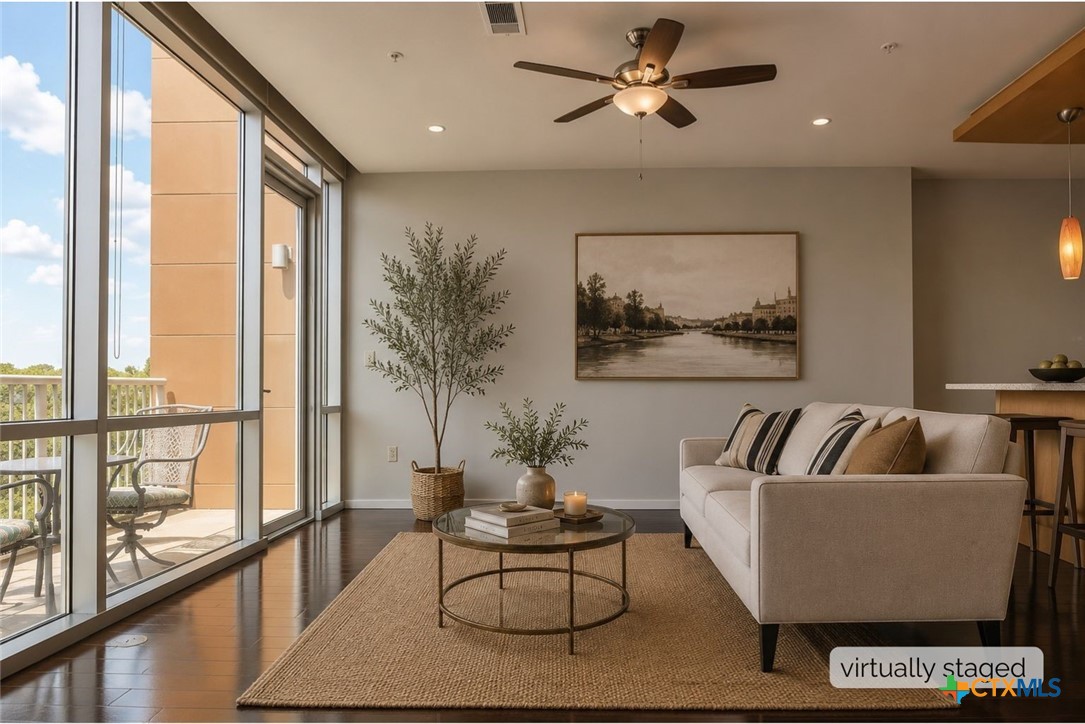1600 Barton Springs Road 5610 Property Photo 6