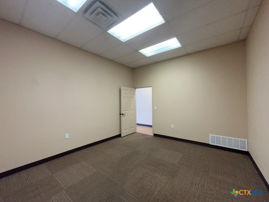 4008 E Stan Schlueter Loop 102 Property Photo 6
