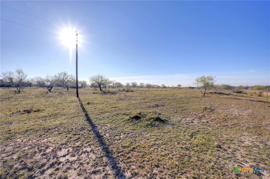 000 Cr 405 Property Photo 4