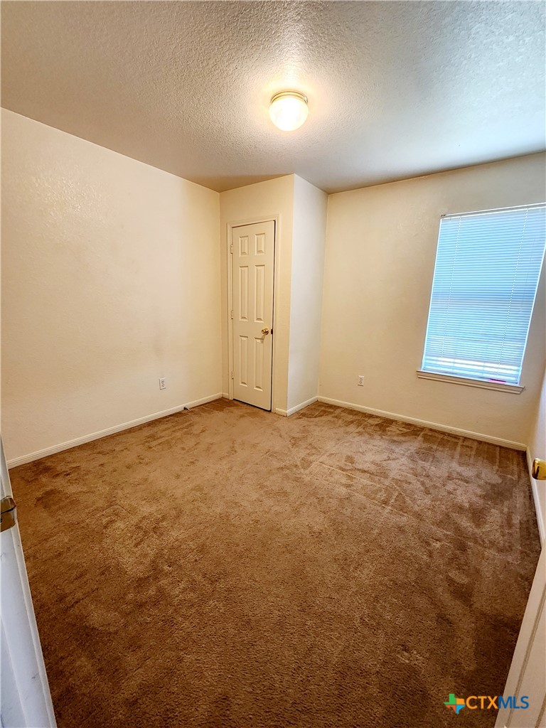 3208 Raven Drive A Property Photo 6
