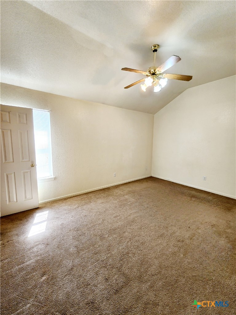 3208 Raven Drive A Property Photo 8