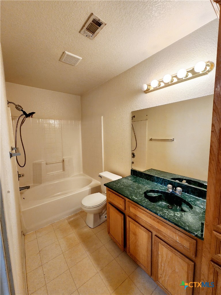 3208 Raven Drive A Property Photo 10