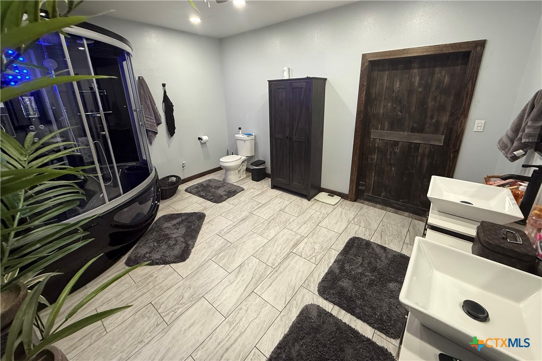 202 Clark Street Property Photo 8
