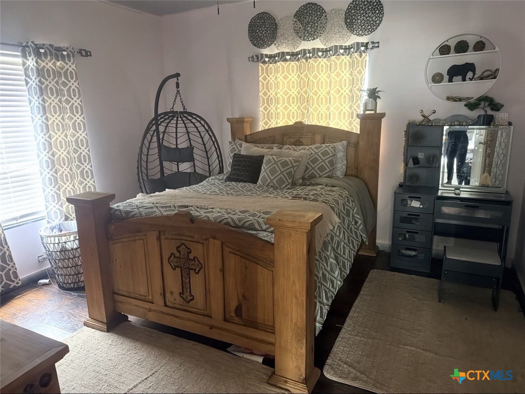 202 Clark Street Property Photo 11