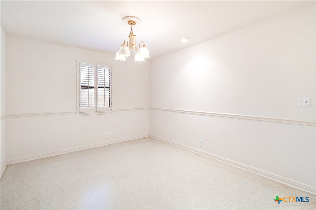 603 Suzanne Street Property Photo 12