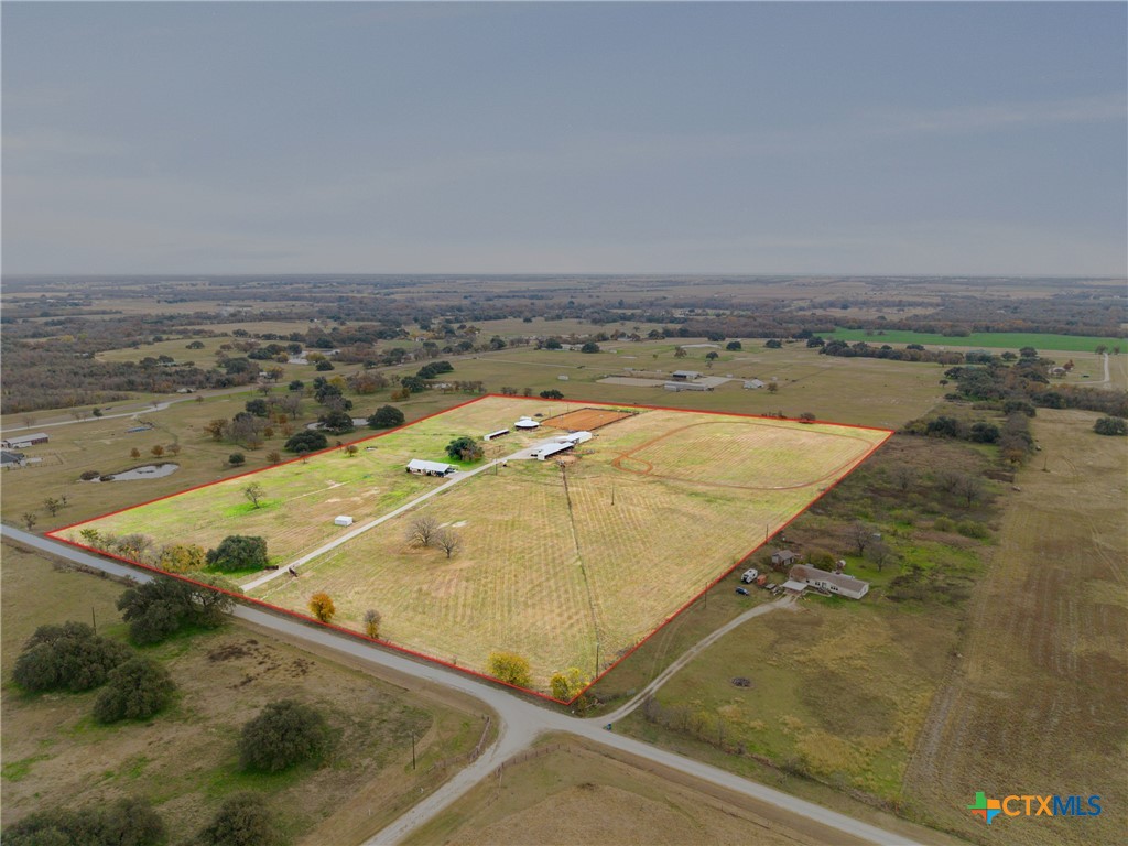 452 County Road 470 Property Photo 1