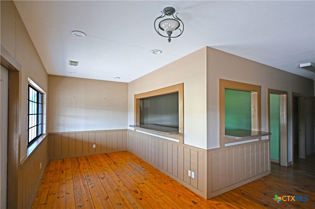 1642 Fm 2673 10 Property Photo 6