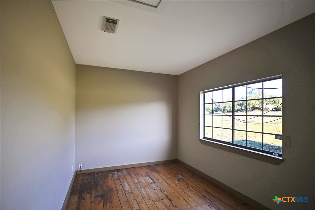 1642 Fm 2673 10 Property Photo 15