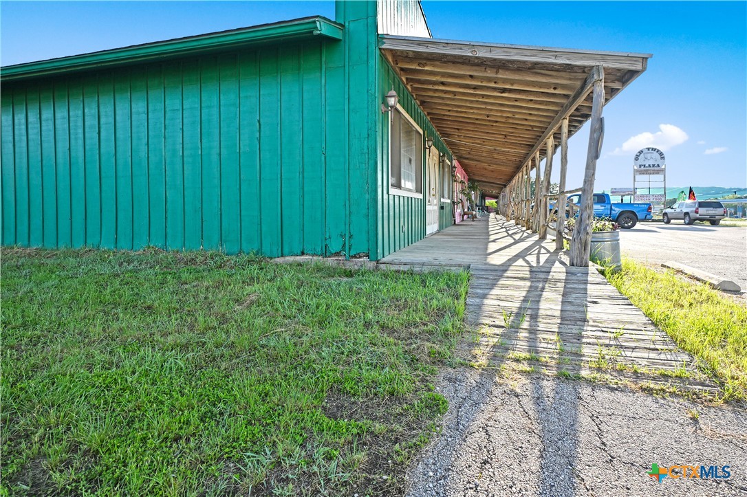 1642 Fm 2673 10 Property Photo 20