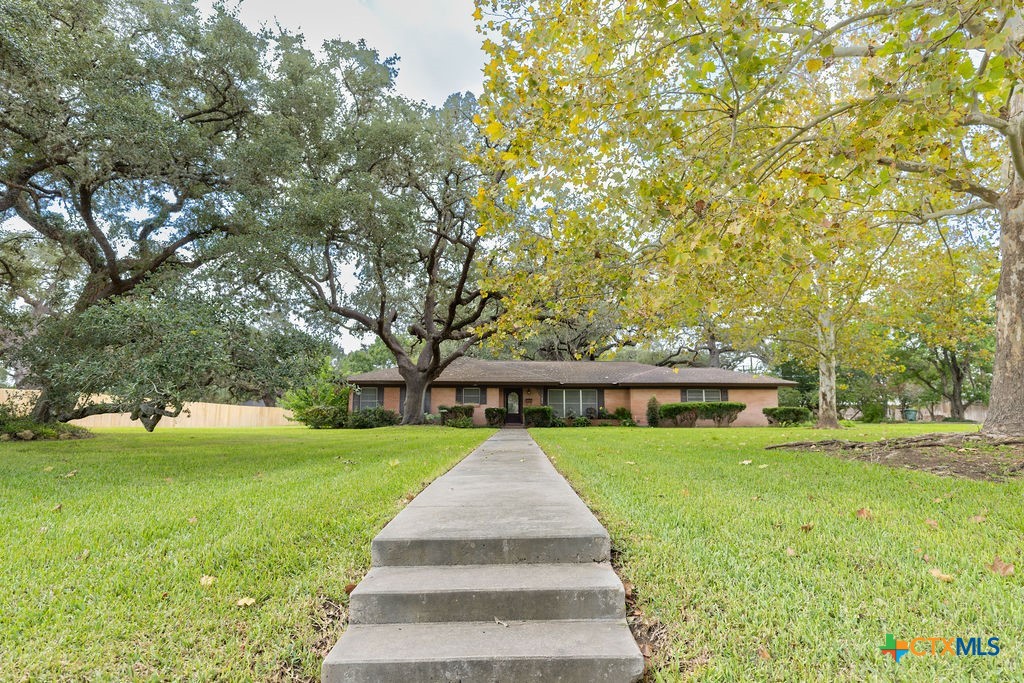 1209 Moss Lane Property Photo 1