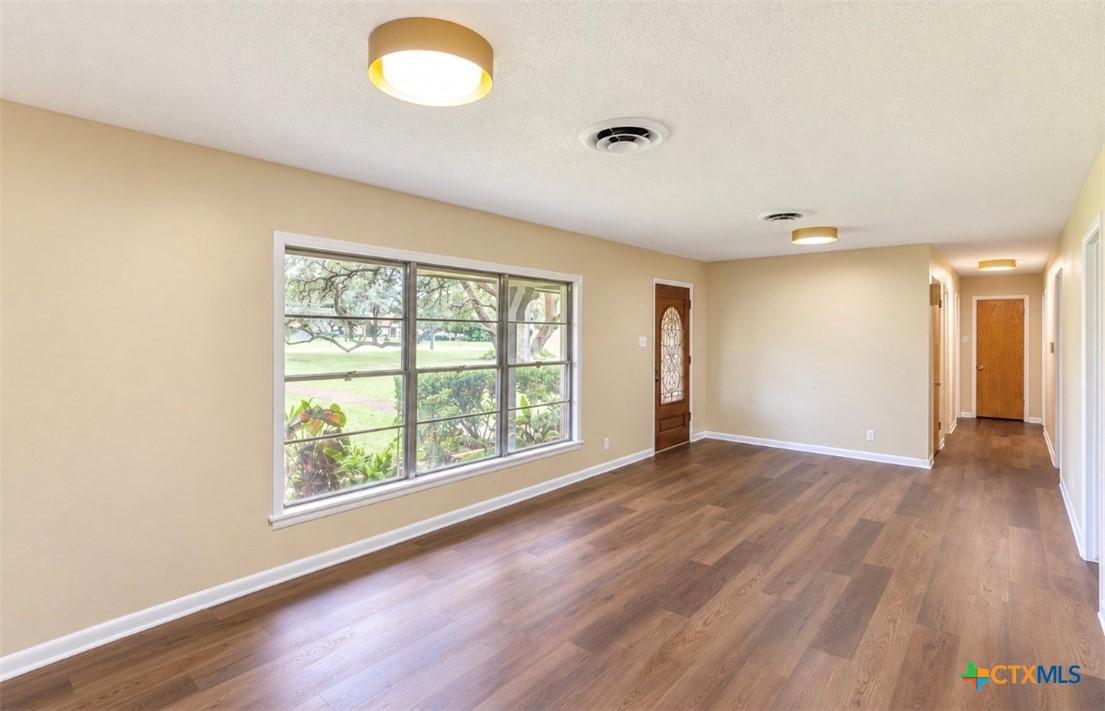 1209 Moss Lane Property Photo 17