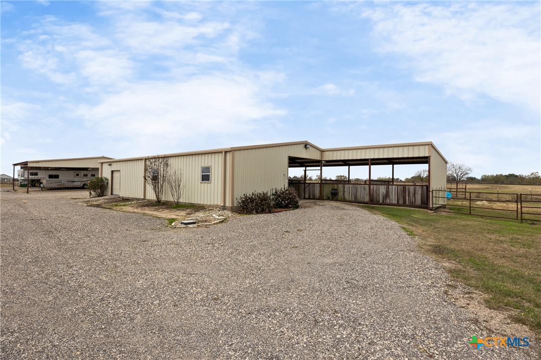 452 County Road 470 Property Photo 33