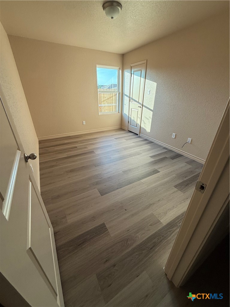 6111 Twistleaf Lane A & B Property Photo 12