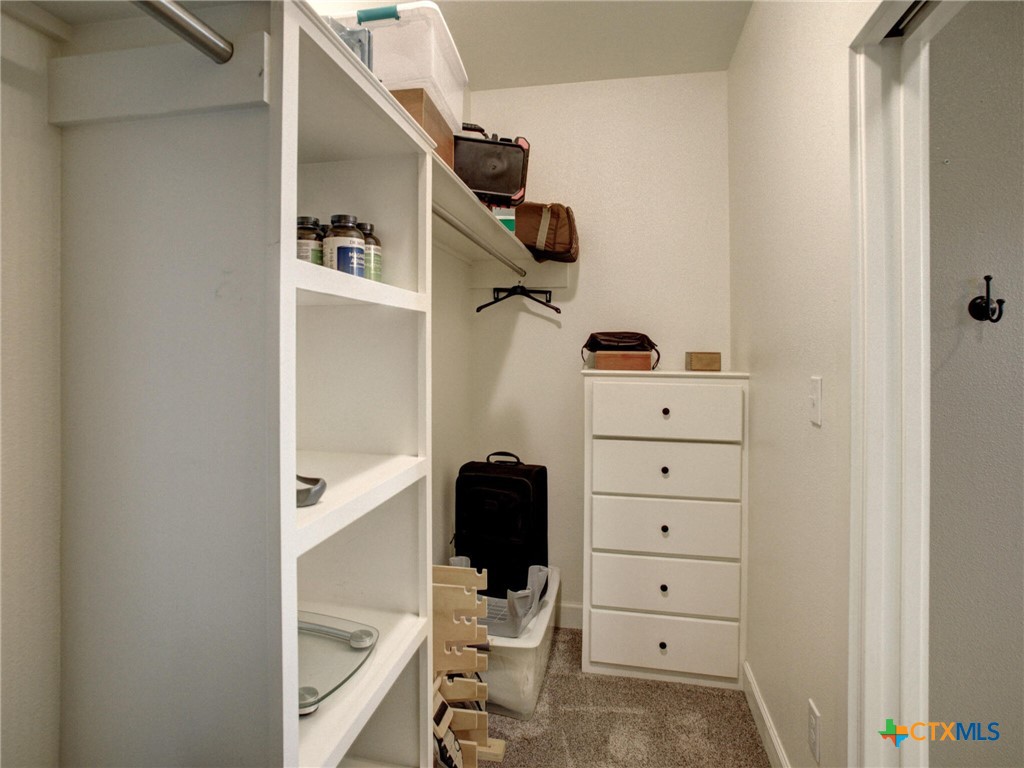 205 S Avenue D Property Photo 20
